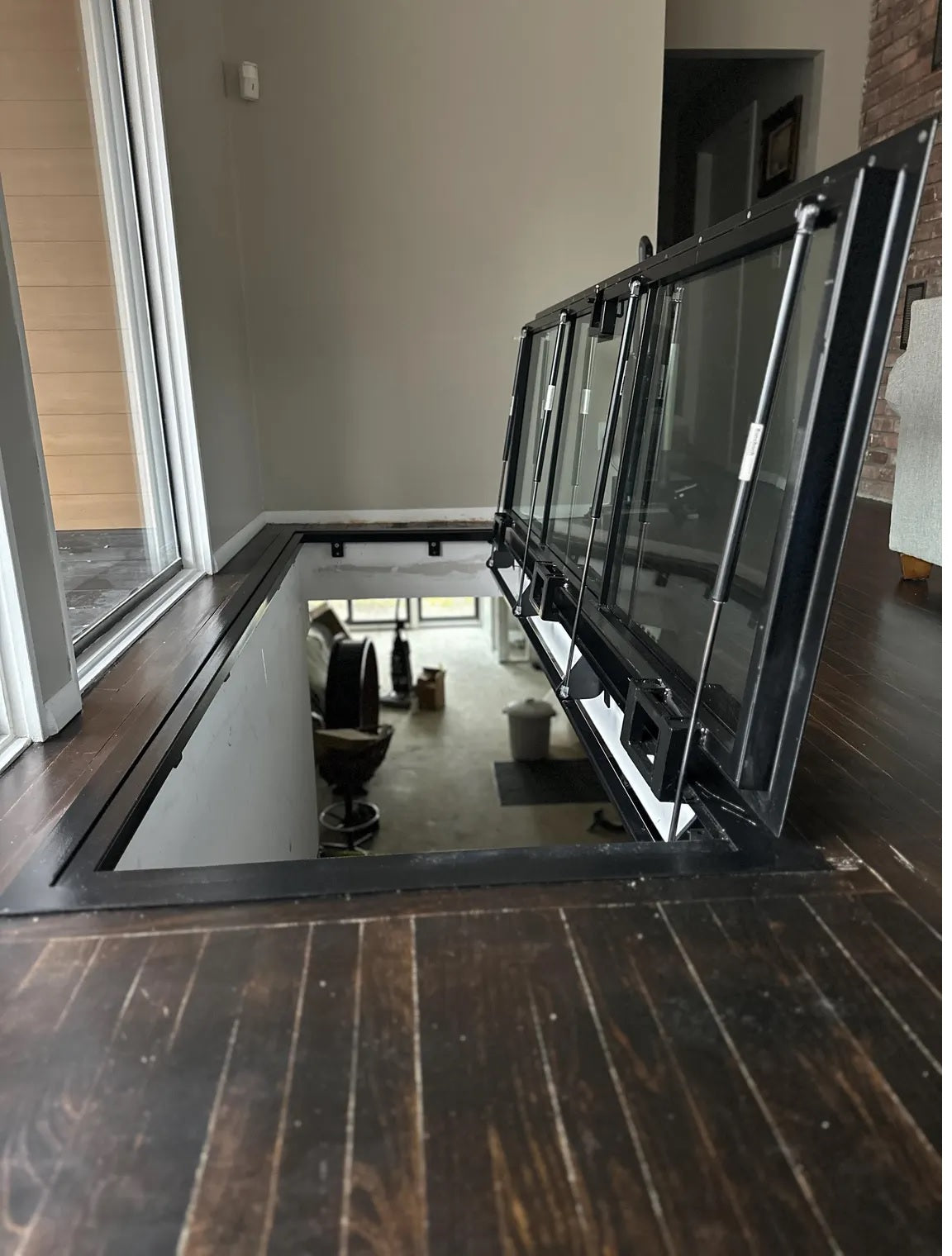 Specific Size Glass Floor Door