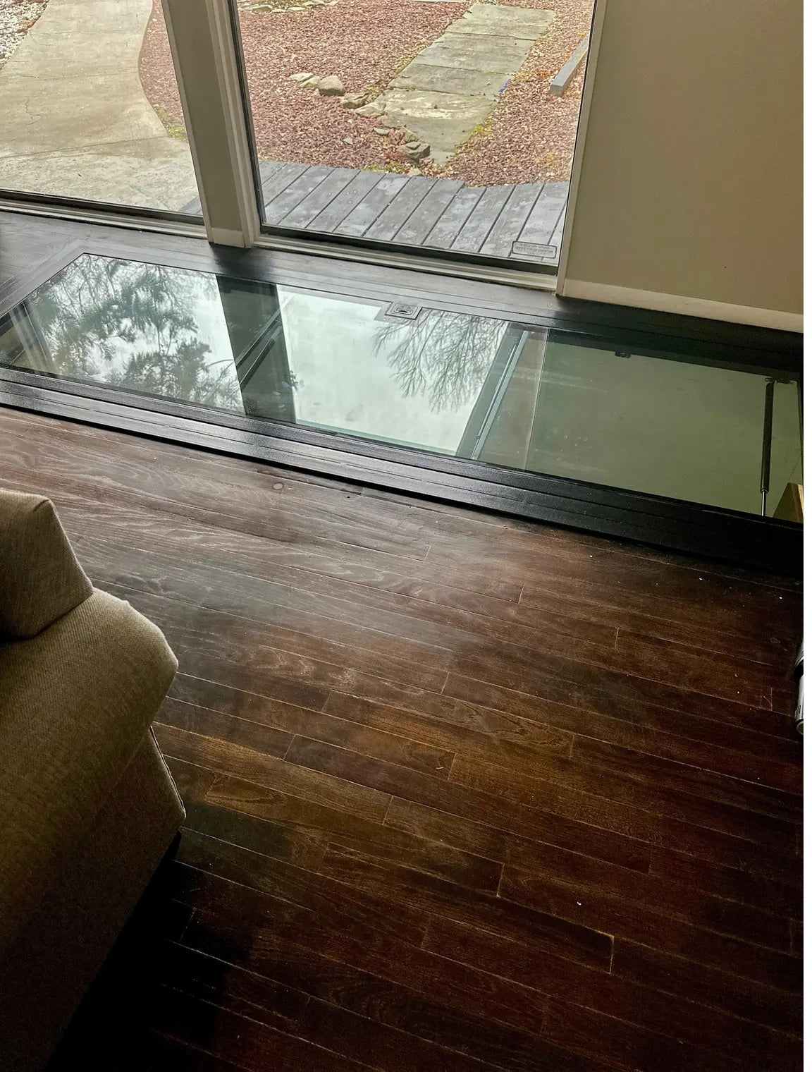 Specific Size Glass Floor Door