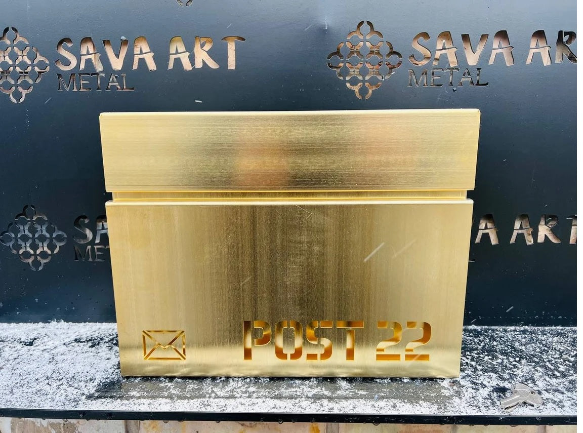 PURE BRASS Personalized Mailbox