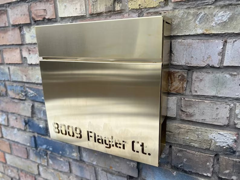 PURE BRASS Personalized Mailbox