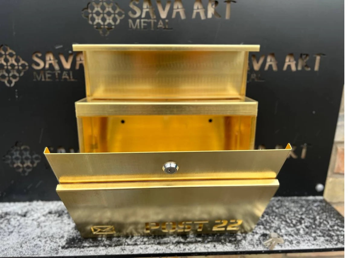 PURE BRASS Personalized Mailbox